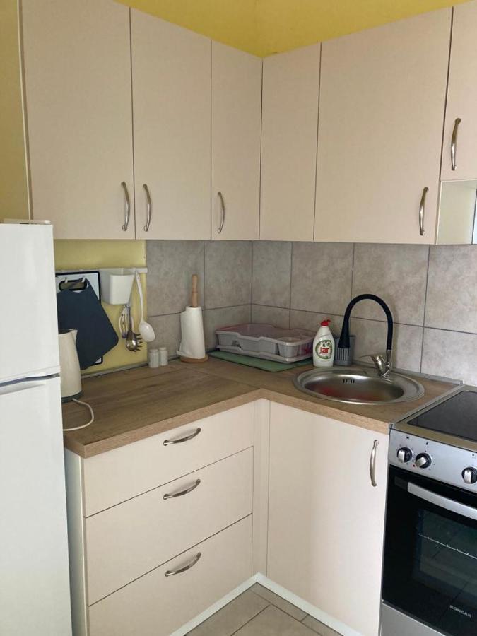 Apartmani Fijan Pag Town Exteriör bild