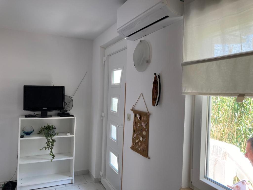 Apartmani Fijan Pag Town Exteriör bild